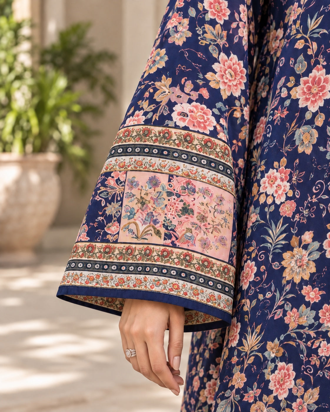 Mahveen Navy Floral Kaftan